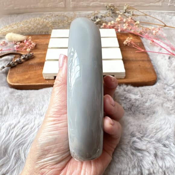 Gorgeous Agate with Druzy Flame/Free Form - Picture 6 of 6